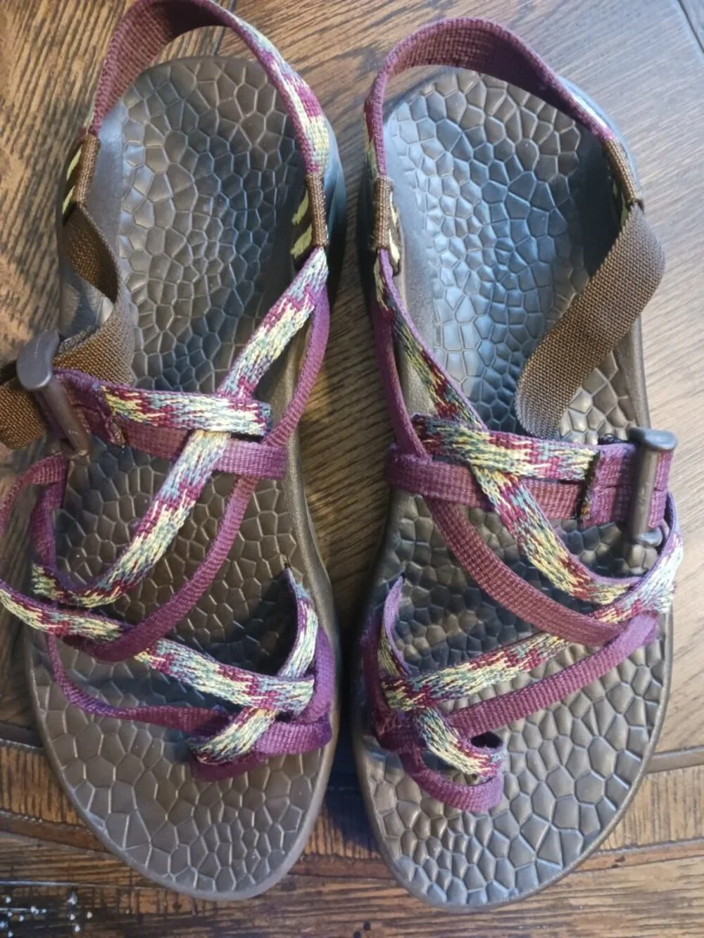 Chaco Z/Cloud X2 Strap Arch Support Sandals  Size 8  Like New